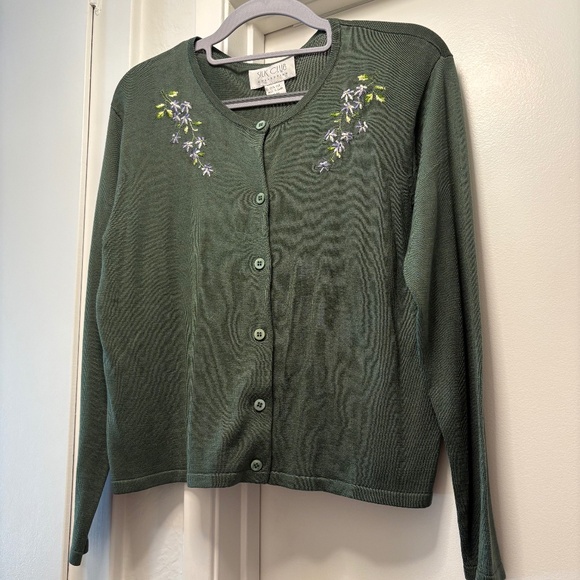 Silk Club embroidered cardigan sweater - size medium - Picture 1 of 6